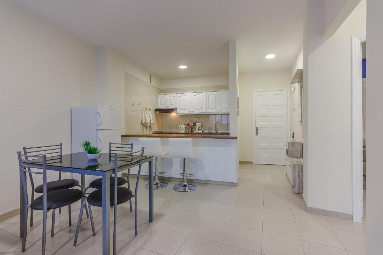 Seguro Spacious Apartment With Roomy Terrace Puerto de Santiago  Exterior photo